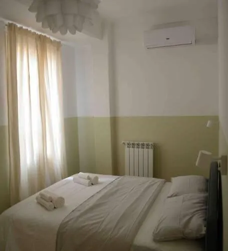 Apartament Lemon House In The Center Pesante