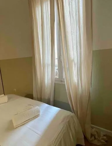 Apartament Lemon House In The Center Pesante